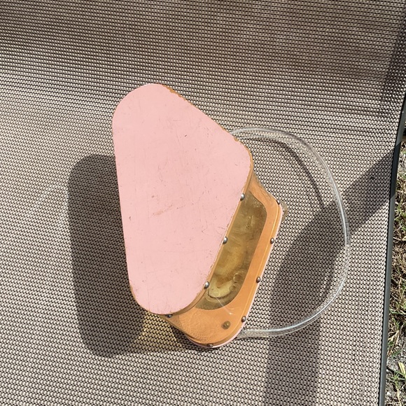 Vintage 1950s lucite box purse with shells Unique Shell-Embellished Handbag - Picture 3 of 4